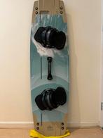 Flysurfer Radical 8 Kiteboard -132x40, Watersport en Boten, Kitesurfen, Twintip, Kiteboard, Ophalen of Verzenden, Zo goed als nieuw