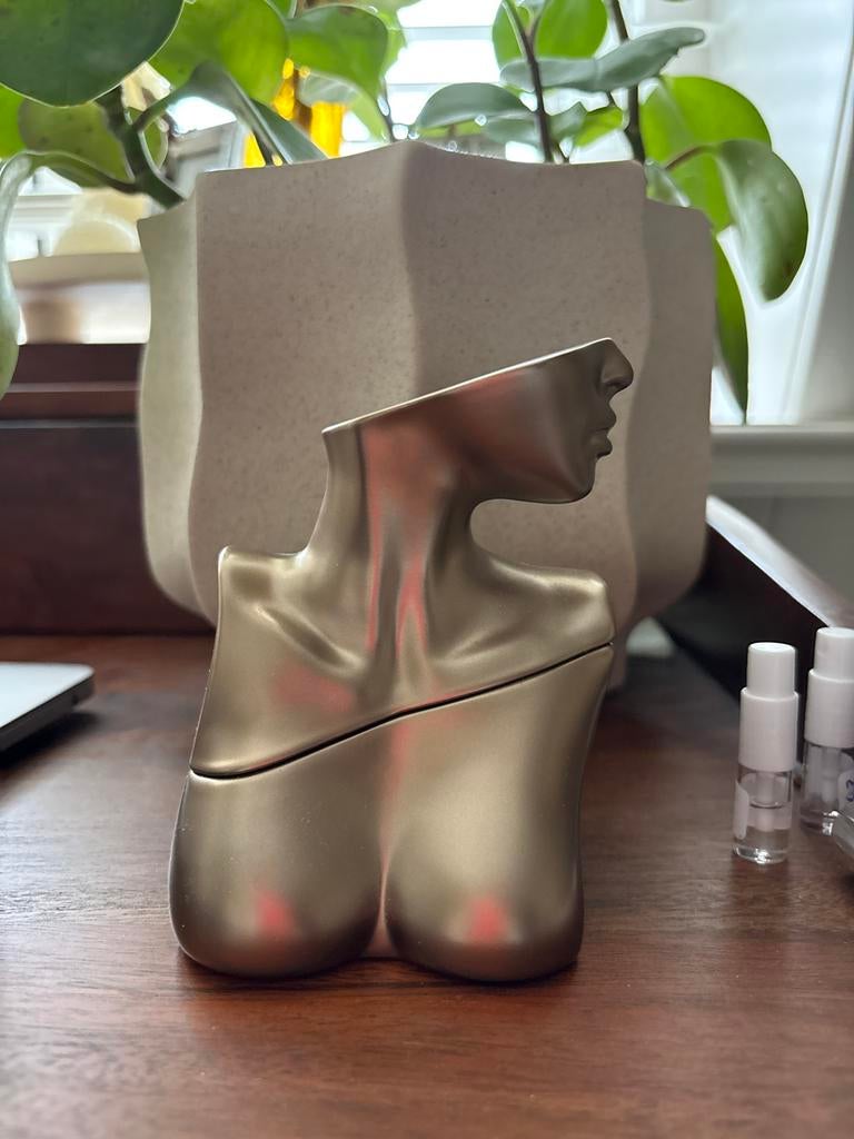 Billie Eilish Parfum, Sieraden, Tassen en Uiterlijk, Uiterlijk | Parfum, Ophalen of Verzenden, Zo goed als nieuw