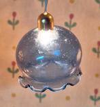 Lampje van blauw glas voor het poppenhuis, Ophalen of Verzenden, Zo goed als nieuw, Overige typen