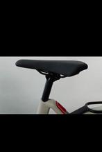Nieuw zadel Veloretti zwart (Ivy 2), Fietsen en Brommers, Fietsaccessoires | Overige Fietsaccessoires, Ophalen of Verzenden, Nieuw