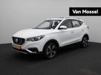 MG ZS EV Luxury 45 kWh Aut.| Panoramadak | Leder | Navigatie, Auto's, MG, 45 kWh, Gebruikt, 143 pk, Met garantie (alle)