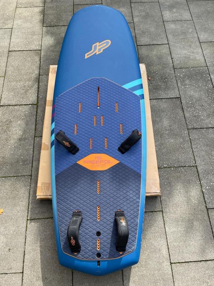 JP Freefoil 115 NeilPryde Glide Wind 130 Set, Watersport en Boten, Windsurfen, Nieuw, Plank, Minder dan 5 m², Ophalen of Verzenden