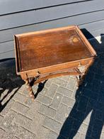 Sidetable / koffietafeltje met gedraaide poten, Ophalen, Zo goed als nieuw, 25 tot 50 cm, Rechthoekig