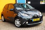 Toyota Aygo 1.0 VVT-i x-sport / AUT / NAP / Eerste Eigenaar, Gebruikt, Euro 6, 4 stoelen, Origineel Nederlands