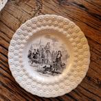 2 oude bordjes ,1 is Hutschenreuter deco brocante, Ophalen of Verzenden