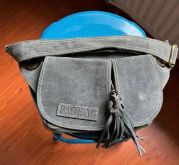 Leuke crossbody bag beschikbaar voor biedingen