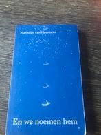 En we noemen hem - Marjolijn van Heemstra, Ophalen of Verzenden, Gelezen, Nederland