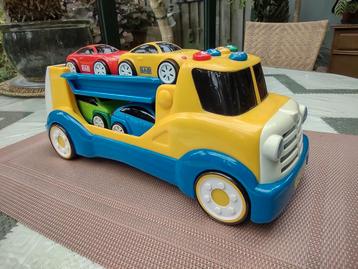 BAO Vrachtauto voor auto transport. Met 4 Personenautootjes beschikbaar voor biedingen