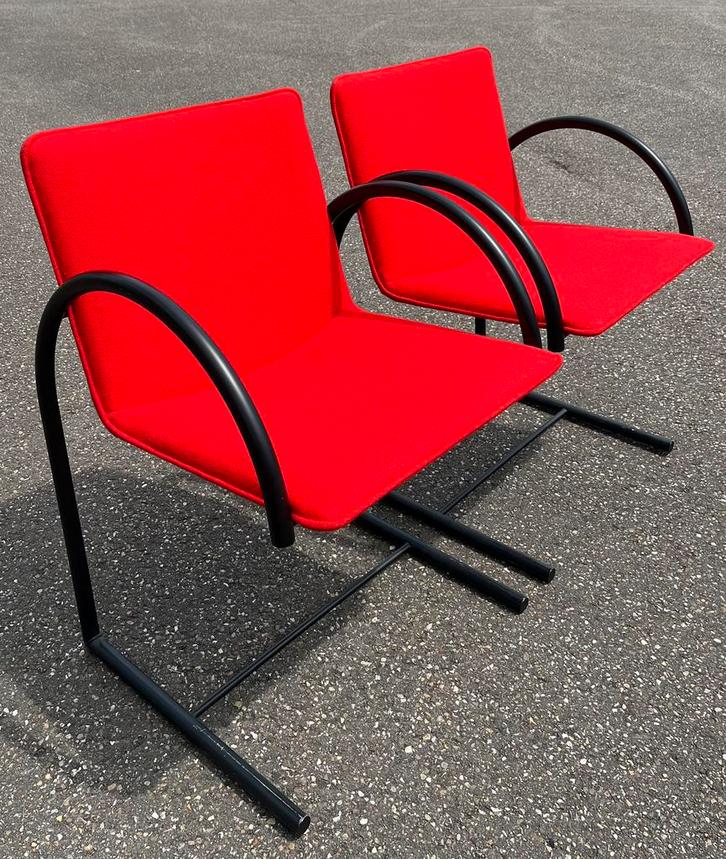 Set van 2 rode cirkel stoelen, Metaform, postmodern design, Huis en Inrichting, Stoelen, Zo goed als nieuw, Rood, Ophalen