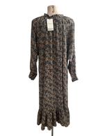 Sissel Edelbo maxi jurk NIEUW One Size, Kleding | Dames, Jurken, Bruin, Maat 46/48 (XL) of groter, Nieuw, Ophalen of Verzenden