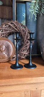 2 mat zwart metalen kandelaars kaarsenhouders !, Ophalen of Verzenden, Zwart, Metaal, Minder dan 25 cm