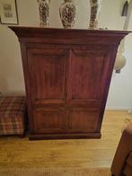 Prachtige kast. Klassiek. Kersenhout, Ophalen
