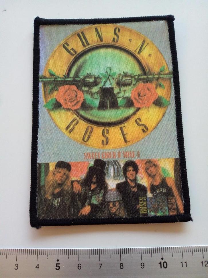Guns N' Roses mooie zeldzame vintage 80's printed patch 32, Verzamelen, Muziek, Artiesten en Beroemdheden, Nieuw, Kleding, Verzenden
