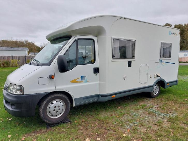 Camper Chausson welcome 55 fiat ducato 2.8 jtd 6 mtr 2005, Caravans en Kamperen, Campers, Particulier, tot en met 3, Half-integraal