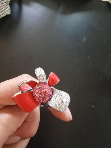 Swarovski rood wit strik lint statement zilveren beschikbaar voor biedingen