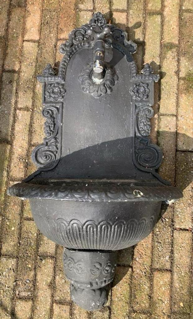 Antiek gietijzeren fontein H77, Tuin en Terras, Waterpartijen en Fonteinen, Fontein, Gietijzer, Ophalen of Verzenden
