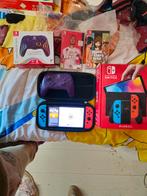 Zeer nette Nintendo switch oled, Spelcomputers en Games, Spelcomputers | Nintendo Switch, Met games, Met 2 controllers, Zo goed als nieuw