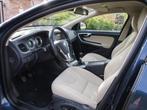 Volvo V60 1.6 T3 Momentum | Apple Carplay | Cruise Control |, Voorwielaandrijving, 4 cilinders, 150 pk, Blauw
