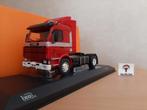 Scania 142M 1981 Rood/Zilver van IXO Trucks 1:43