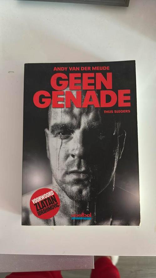 Thijs Slegers - Geen genade, Boeken, Sportboeken, Zo goed als nieuw, Balsport, Ophalen of Verzenden