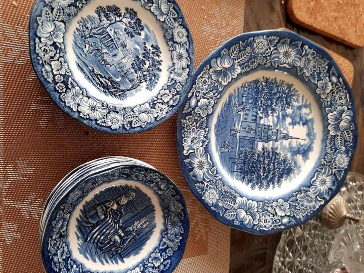 Servies Liberty Blue, Historic Colonial Scenes, Antiek en Kunst, Antiek | Keramiek en Aardewerk, Ophalen