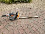 Zeer goede heggenschaar. 2x gebruikt. Izgst., Tuin en Terras, Heggenscharen, Ophalen, Zo goed als nieuw, Elektrisch