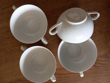Servies beschikbaar voor biedingen