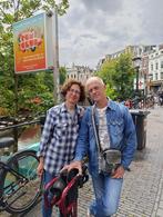 Gezin op zoek naar huisvesting, Huizen en Kamers