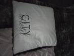 Kussen Riviera Maison, Huis en Inrichting, Woonaccessoires | Kussens, Ophalen of Verzenden, Zo goed als nieuw, Wit, Vierkant