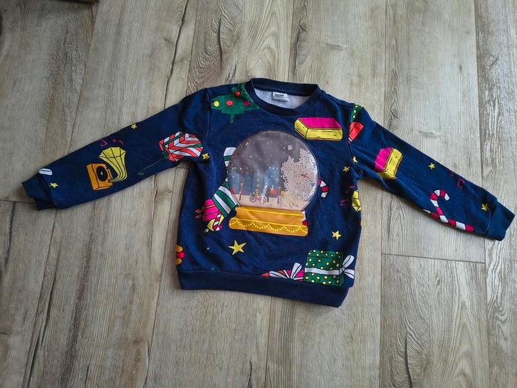 Prachtige blauwe Kersttrui met bewegende sneeuwbol, 110/116., Kinderen en Baby's, Kinderkleding | Maat 110, Zo goed als nieuw