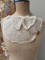 Antiek Frans kraagje, Ophalen of Verzenden