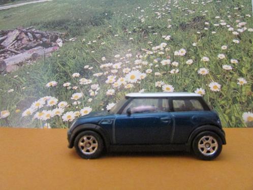 MINI COOPER, NIVEA for MEN,, Hobby en Vrije tijd, Modelauto's | 1:50, Zo goed als nieuw, Auto, Overige merken, Ophalen of Verzenden