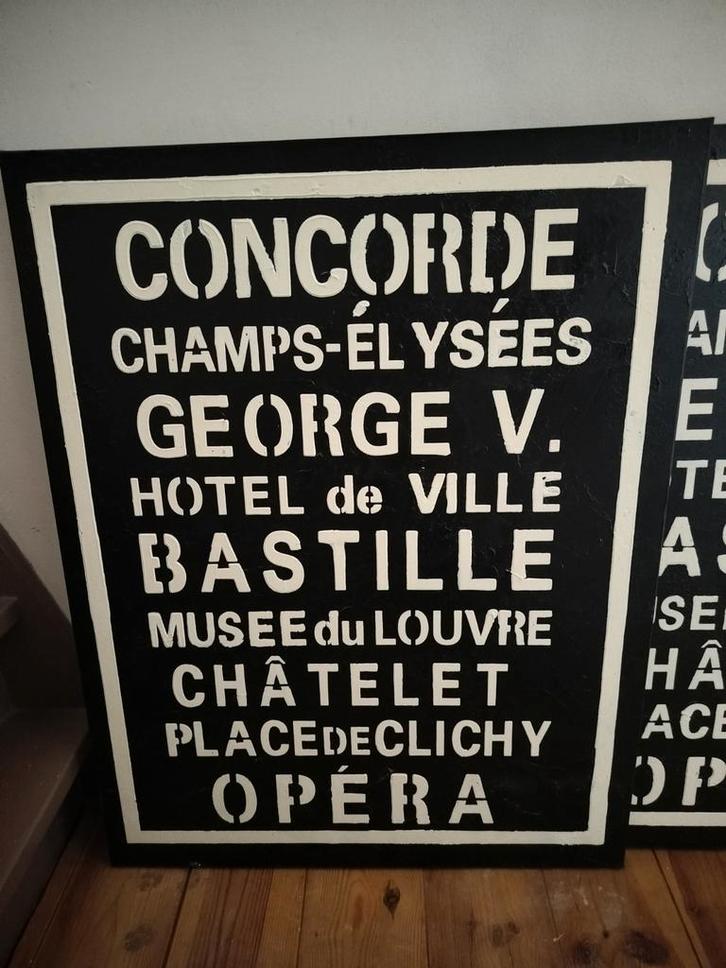 Vintage Parijs Metro Borden 2 dezelfde, Antiek en Kunst, Kunst | Overige Kunst, Ophalen