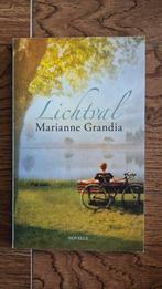 Marianne Grandia - Lichtval, Marianne Grandia, Ophalen of Verzenden, Zo goed als nieuw, Nederland