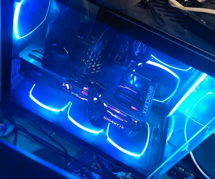 High-End Gaming PC - Ryzen 9 - RTX 4080 Super, Computers en Software, Desktop Pc's, Zo goed als nieuw, 4 Ghz of meer, HDD, SSD