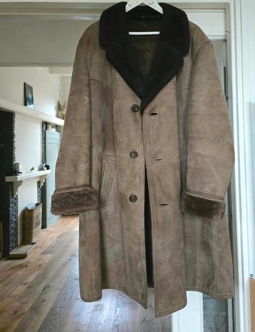 Prachtige leren suede lammy coat. 44 46 XL XXL. Bruin taupe beschikbaar voor biedingen