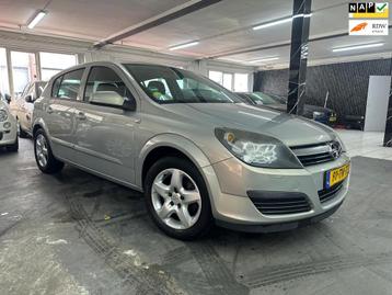 Opel Astra 1.6 Edition - Airco - Automaat beschikbaar voor biedingen
