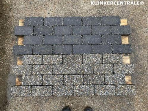 1.400m2 grijs zwart betonklinkers, Tuin en Terras, Tegels en Klinkers, Gebruikt, Klinkers, Beton, 10 m² of meer, Verzenden