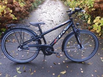 stoere zwarte 24 inch Puky Cyke met 3 versnellingen beschikbaar voor biedingen