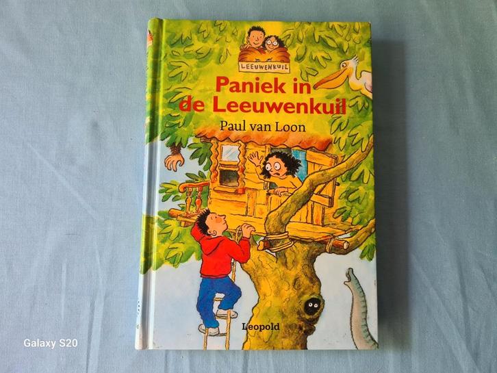 Paul van Loon - Paniek in de Leeuwenkuil, Boeken, Kinderboeken | Jeugd | onder 10 jaar, Zo goed als nieuw, Fictie algemeen, Ophalen of Verzenden