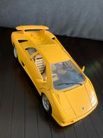 Lamborghini diablo uit 1990, schaal 1/18, Hobby en Vrije tijd, Modelauto's | 1:18, Ophalen of Verzenden, Zo goed als nieuw, Bburago
