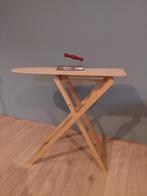 houten speelgoed strijkplank met strijkbout, Kinderen en Baby's, Speelgoed | Houten speelgoed, Ophalen, Gebruikt, Meubelstuk of Keukentje