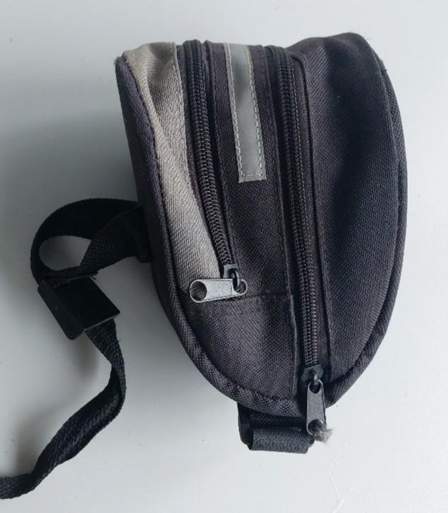 Fietsgereedschap + tas, Fietsen en Brommers, Fietsaccessoires | Fietsgereedschap, Gebruikt, Ophalen of Verzenden