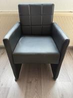 Zwarte Stoel met Vierkantjes Patroon, Huis en Inrichting, Fauteuils, Ophalen, Overige materialen, Gebruikt, Minder dan 75 cm