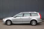 Volvo V70 1.6 T4 Limited Edition Elek-Dak/Xenon/Parkeersenso, Gebruikt, 4 cilinders, Grijs, 1600 kg