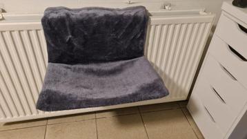 radiator hangmat kat beschikbaar voor biedingen