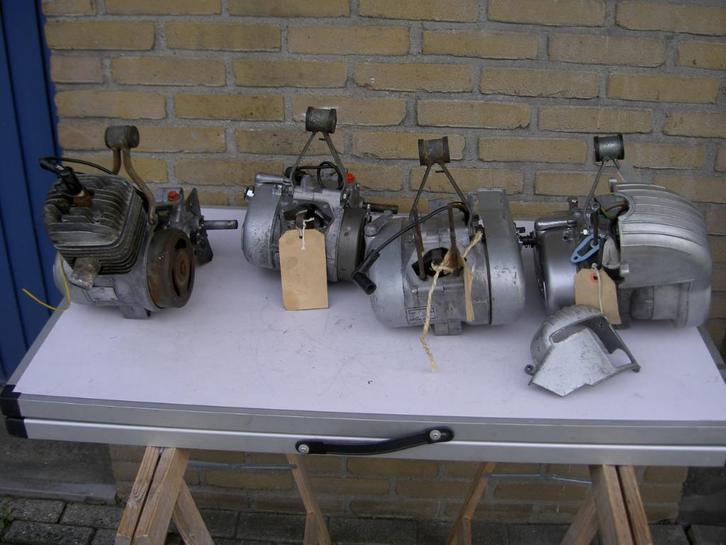 nog 3  div. motor blokken mag evt in 1 koop !!, Fietsen en Brommers, Brommeronderdelen | Zundapp, Gebruikt, Blok, Ophalen