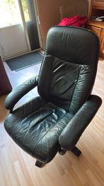 Fauteuil. Beschadigd. Gratis ophalen, Huis en Inrichting, Fauteuils, Ophalen, Zo goed als nieuw