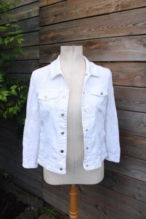 Jasje offwhite Marccain mt M Vaste prijs, Kleding | Dames, Jasjes, Kostuums en Pakken, Zo goed als nieuw, Jasje, Maat 38/40 (M)