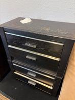 Zwarte houten ladekast met 3 lades, Ophalen, Minder dan 50 cm, Gebruikt, 3 of 4 laden